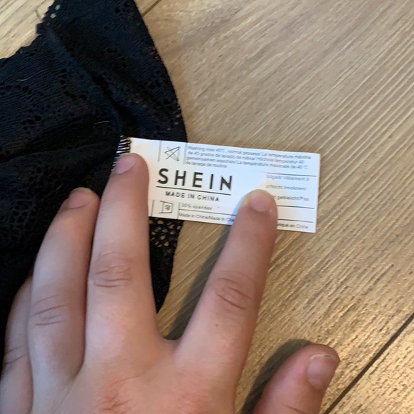 Lace floral bodysuit - Picture 6 of 6